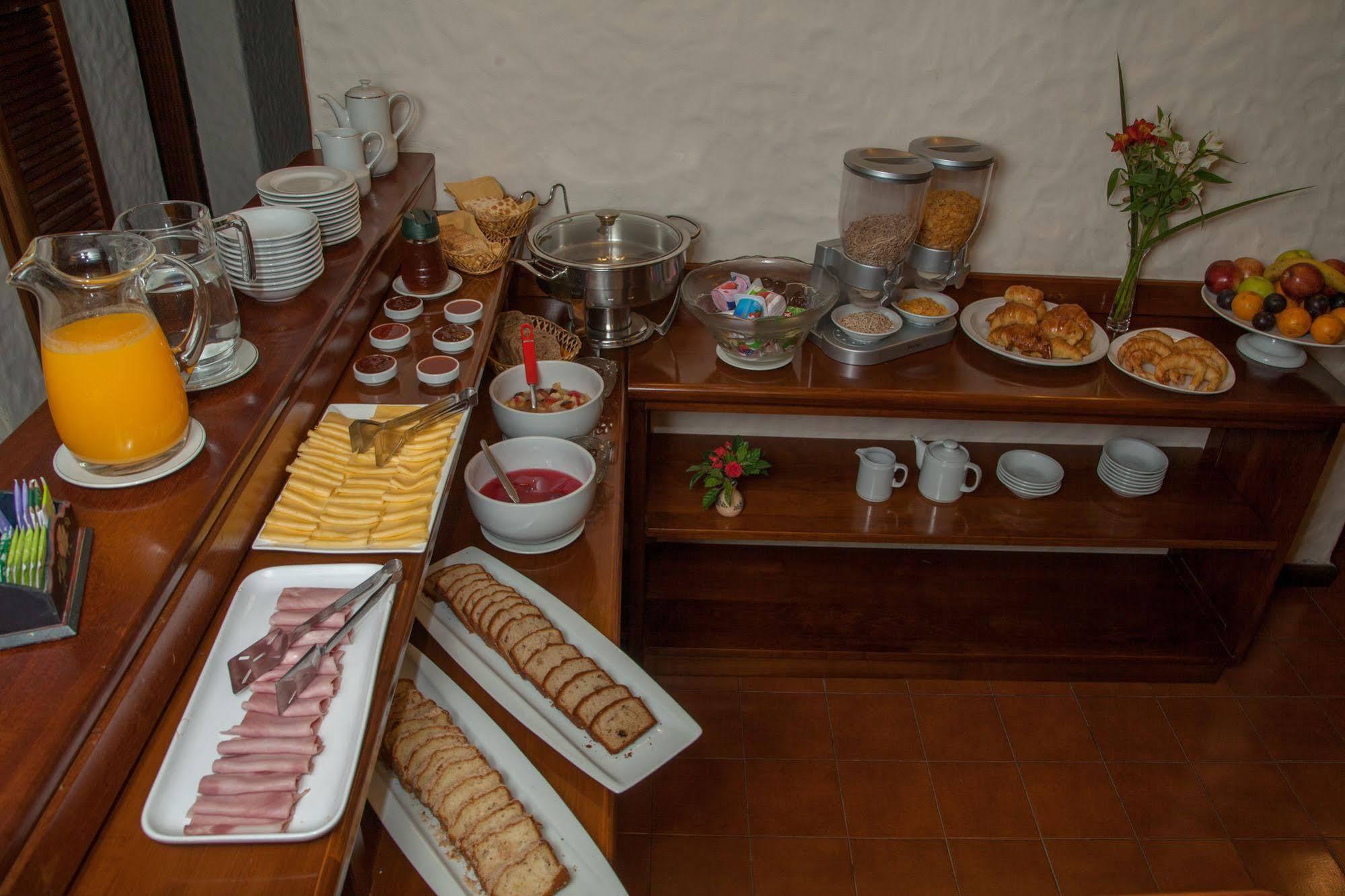 Del Viejo Esquiador Hotel San Martín de los Andes Eksteriør billede