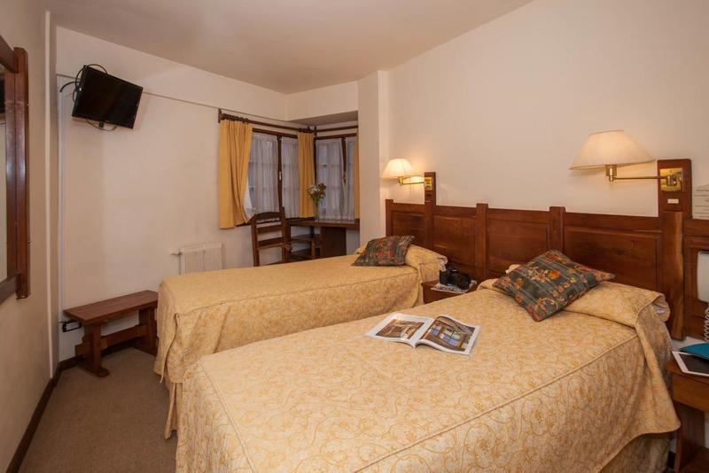 Del Viejo Esquiador Hotel San Martín de los Andes Eksteriør billede